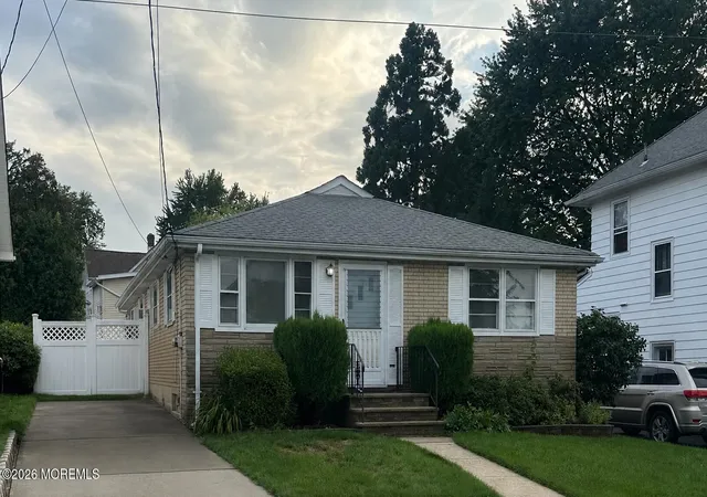 Photo 2 of Single family home for sale at 24 Exton St, South River, NJ 08882 | MLS# 22624421 | Listing updated on 2026-09-29