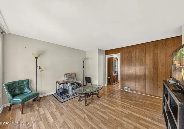 5th image of 717 Green Grove Pl, Neptune, NJ 07753 | MLS# 22624502