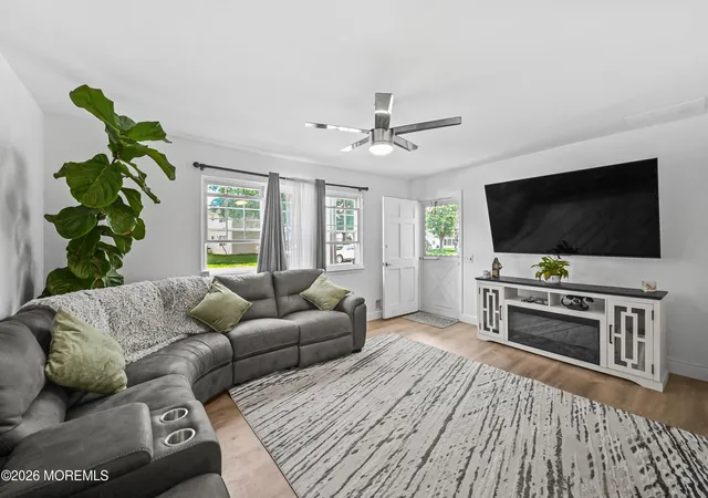2nd image of 67 Galewood Dr #B, Matawan, NJ 07747 | MLS# 22624493