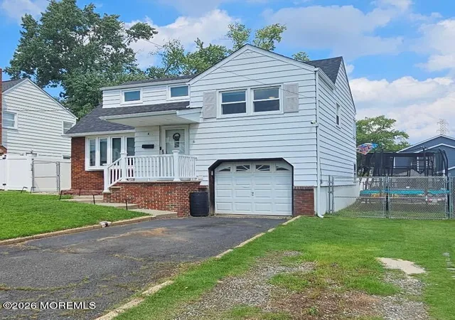 2nd image of 4 Carter Pl, Parlin, NJ 08859 | MLS# 22624498