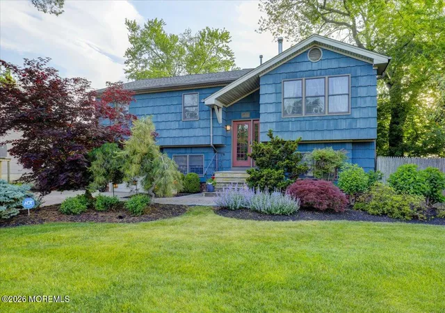 Photo 2 of Single family home for sale at 5 Scheiber Dr, Brick, NJ 08723 | MLS# 22624521 | Listing updated on 2026-08-13
