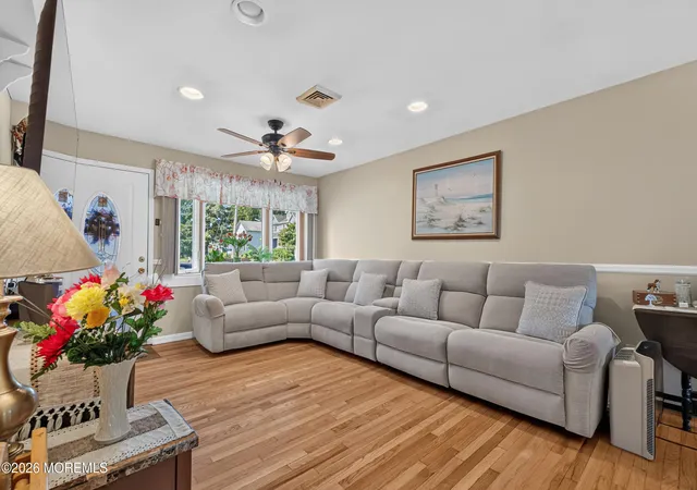 5th image of 27 W First St, Keyport, NJ 07735 | MLS# 22624578
