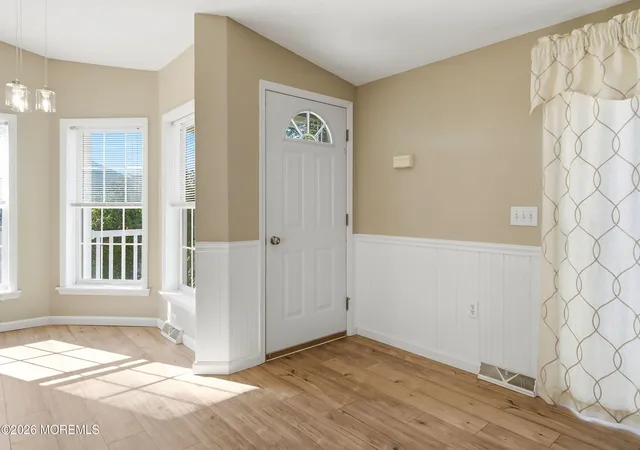 4th image of 99 Oak Ridge Ln, Manahawkin, NJ 08050 | MLS# 22624519