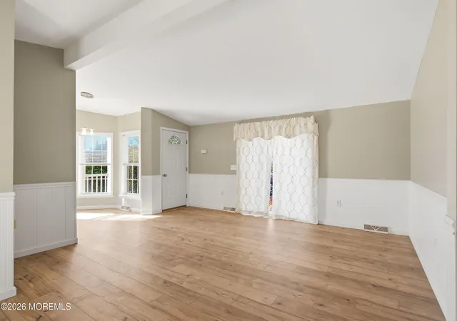 5th image of 99 Oak Ridge Ln, Manahawkin, NJ 08050 | MLS# 22624519