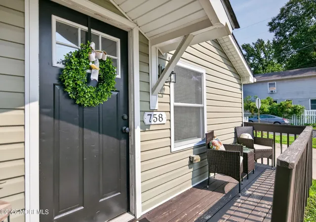 3rd image of 758 Monmouth Pkwy, North Middletown, NJ 07748 | MLS# 22624540