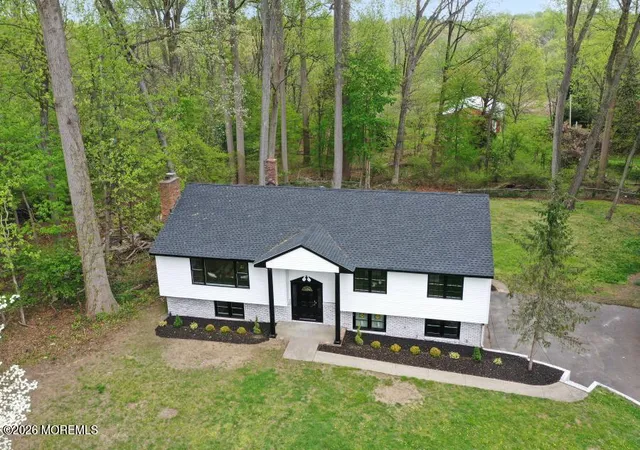 2nd image of 4 Blue Hills Dr, Holmdel, NJ 07733 | MLS# 22624545