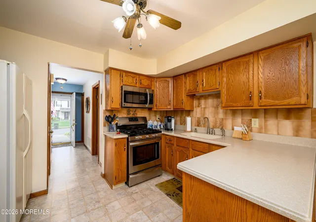 Photo 4 of Sale Pending at 10 Petal Patch Trl, Howell, NJ 07731 | MLS# 22624571 | Listing updated on 2026-09-10