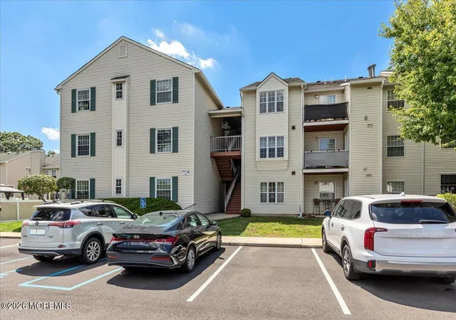 2nd image of 231 Atlantic St, Keyport, NJ 07735