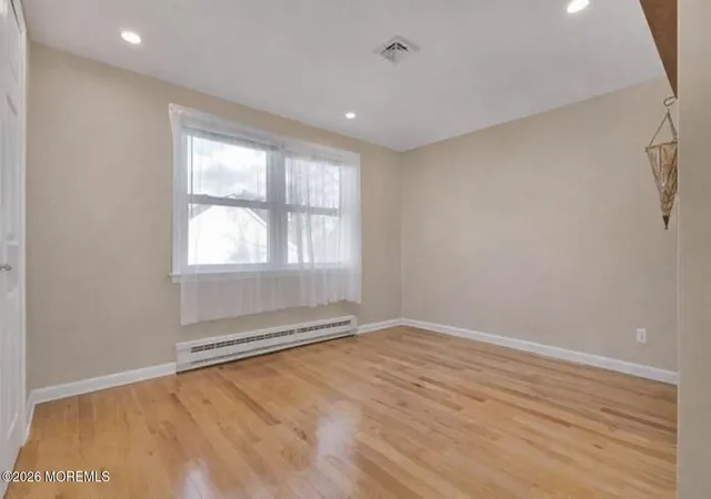 2nd image of 238 Mystic Ln, Monroe Township, NJ 08831