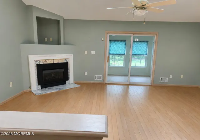 3rd image of 31 Timberline Dr, Little Egg Harbor Twp, NJ 08087 | MLS# 22624617