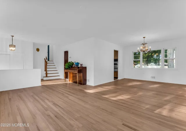 Photo 4 of Sale Pending at 2001 Oakhurst Pkwy, Oakhurst, NJ 07755 | MLS# 22625306 | Listing updated on 2026-09-02