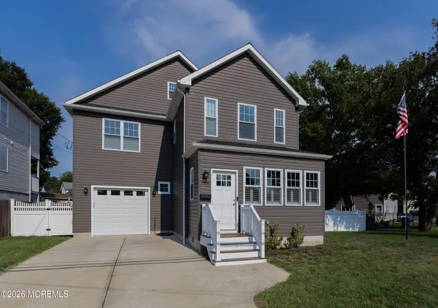 1st image of 208 Hudson Ave, North Middletown, NJ 07748 | MLS# 22624803