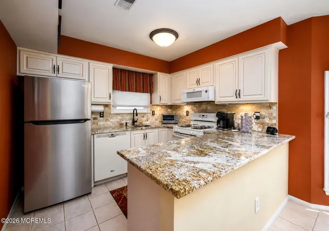 3rd image of 25 Metedeconk Rd, Howell, NJ 07731 | MLS# 22624643