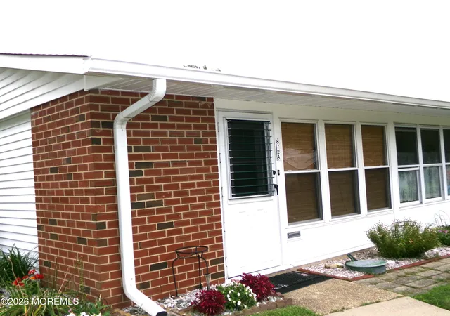 2nd image of 872a Balmoral Ct #A, Lakewood, NJ 08701 | MLS# 22624793