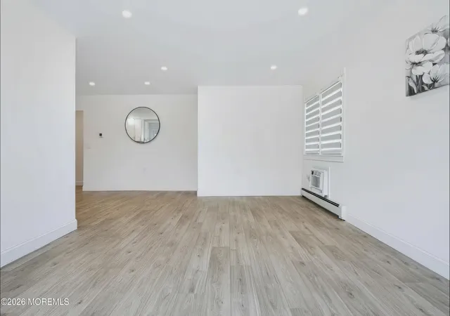 2nd image of 95 Larkspur Ct, Toms River, NJ 08755 | MLS# 22624738