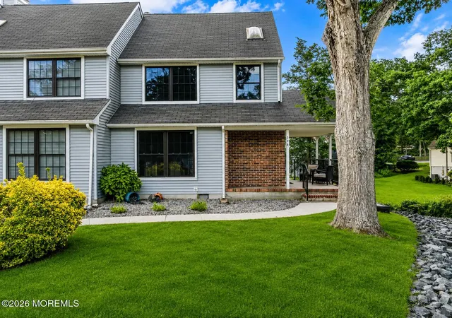 2nd image of 206 Bent Trl, Toms River, NJ 08753 | MLS# 22624848