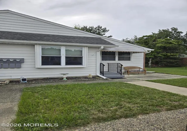 2nd image of 4 B Ironsides Dr, Whiting, NJ 08759 | MLS# 22624720