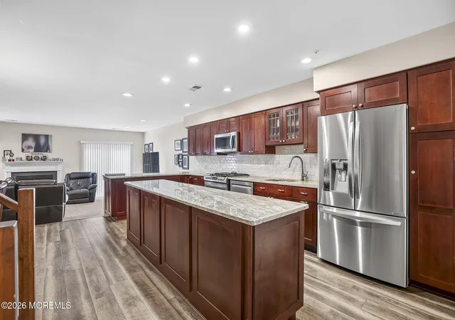 5th image of 18 Lexington Cir, Matawan, NJ 07747 | MLS# 22624773