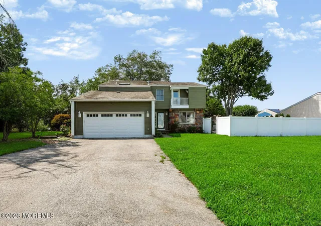 2nd image of 73 Theresa Ct, Toms River, NJ 08753 | MLS# 22624765
