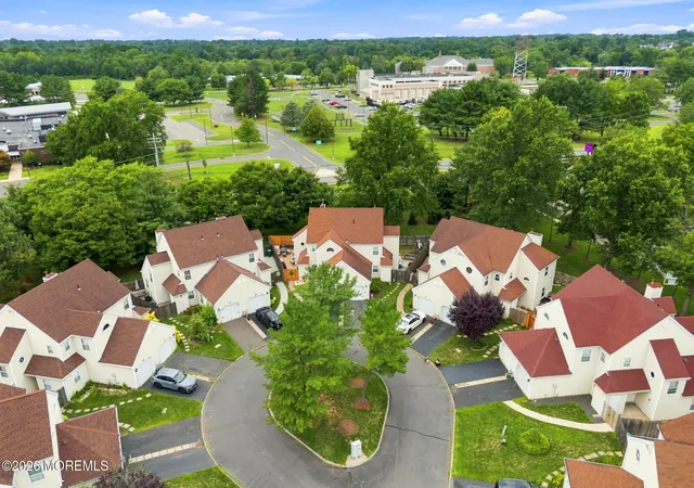 Listing Photo 4 - Condo for sale in building located at 8 Cooper Ct, Freehold, NJ 07728
