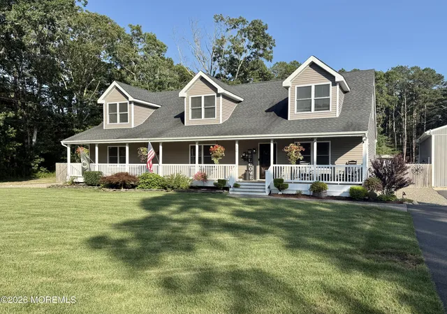 Photo 4 of Single family home for sale at 340 Railroad Ave, West Creek, NJ 08092 | MLS# 22624782 | Listing updated on 2026-10-14