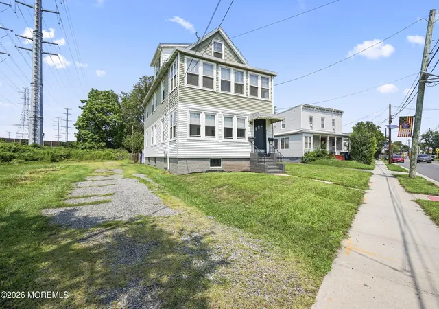 32nd image of 407 Port Reading Ave, Port Reading, NJ 07064 | MLS# 22624797