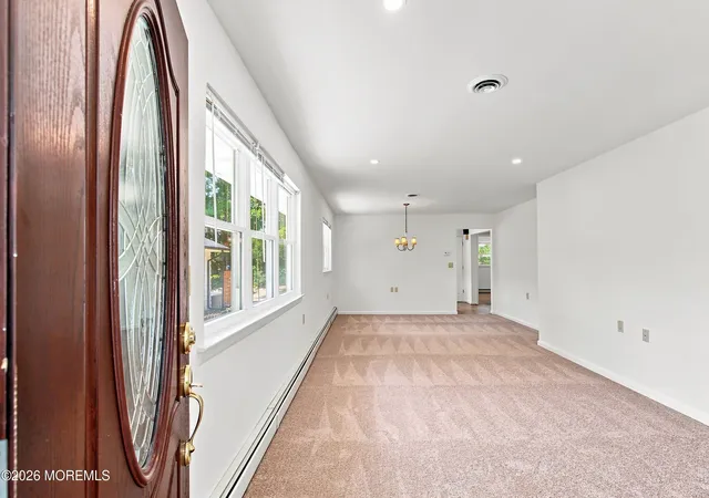 Photo 4 of Single family home for sale at 1645 Mount Everest Ln, Toms River, NJ 08753 | MLS# 22624862 | Listing updated on 2026-09-27