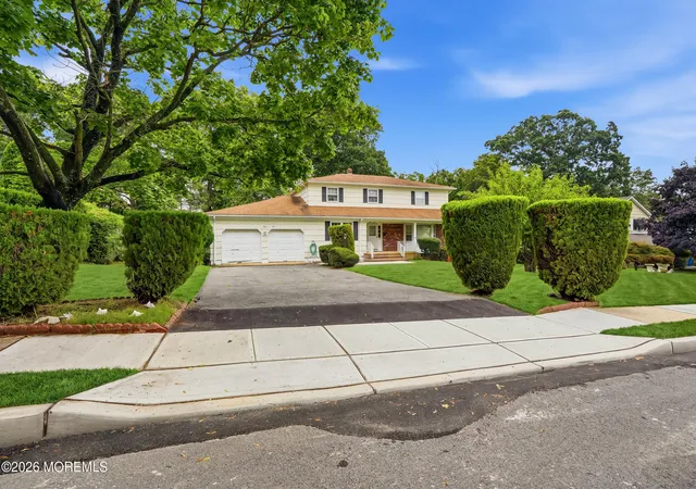 2nd image of 27 Stonehenge Dr, Ocean, NJ 07712 | MLS# 22626012