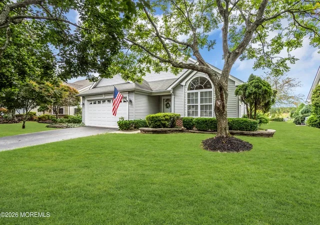 5th image of 155 Skyline Dr, Lakewood, NJ 08701 | MLS# 22624905