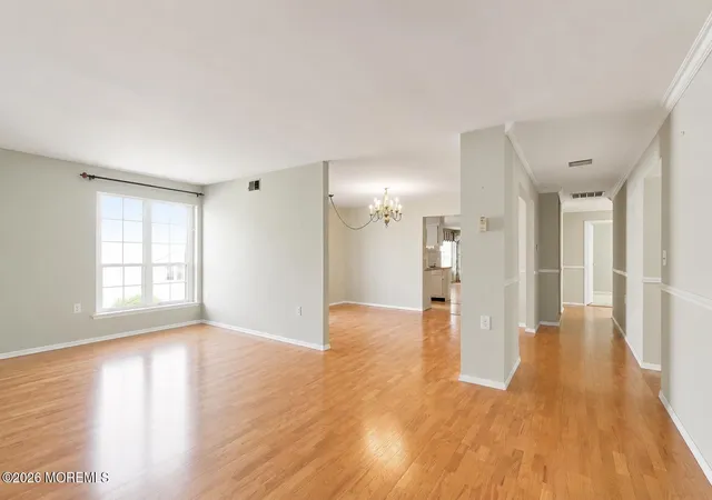 Photo 4 of Sale Pending at 8 Weybridge Pl, Manchester, NJ 08759 | MLS# 22624912 | Listing updated on 2026-08-22