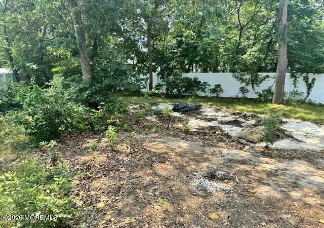 Photo 3 of Sale Pending at 855 Lynnwood Ave, Brick, NJ 08723 | MLS# 22624992 | Listing updated on 2026-09-02