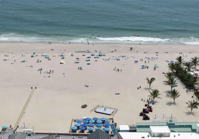 2nd image of 1 Niblick St, Point Pleasant Beach, NJ 08742