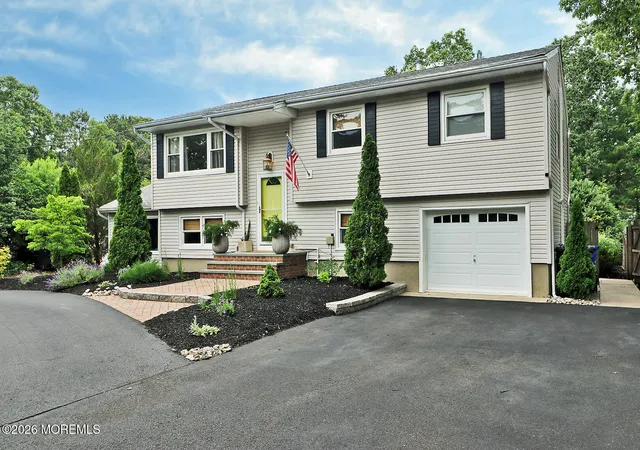 2nd image of 76 Maine St, Toms River, NJ 08753 | MLS# 22624972