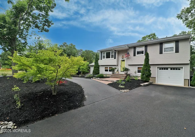 5th image of 76 Maine St, Toms River, NJ 08753 | MLS# 22624972