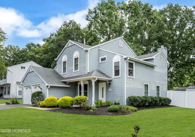2nd image of 21 Concord Cir, Howell, NJ 07731 | MLS# 22625093