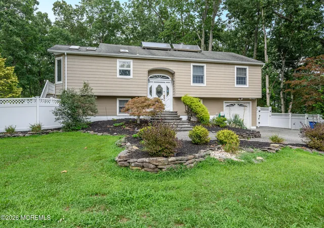 2nd image of 24 Claire Cir, Howell, NJ 07731 | MLS# 22624975