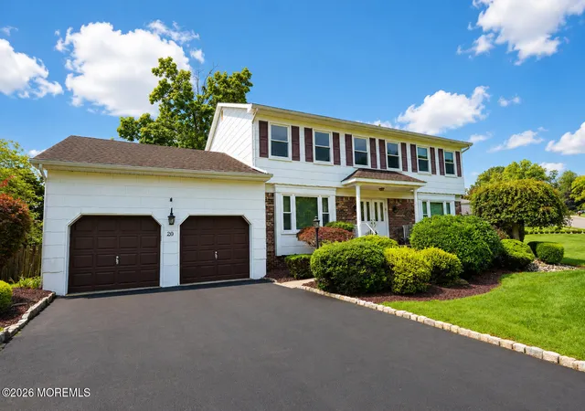 2nd image of 20 Cooperhawk Dr, Englishtown, NJ 07726 | MLS# 22625025