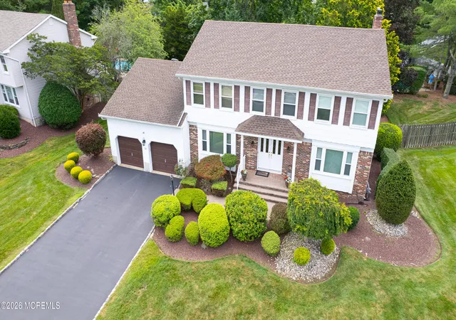 3rd image of 20 Cooperhawk Dr, Englishtown, NJ 07726 | MLS# 22625025