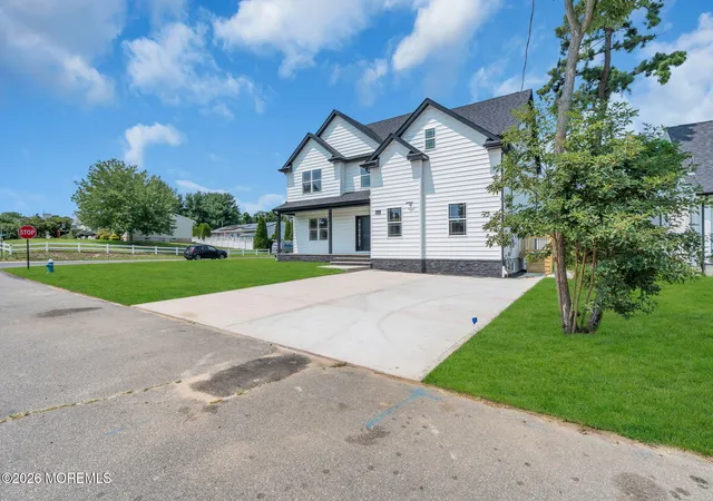 5th image of 1101 3Rd Ave, Toms River, NJ 08757 | MLS# 22625139