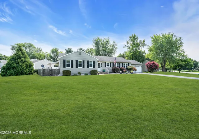 5th image of 2 Coldspring Rd, Freehold, NJ 07728 | MLS# 22625036