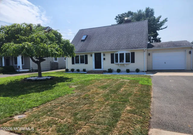 1st image of 170 Oxford Ave, Fair Haven, NJ 07704 | MLS# 22625112