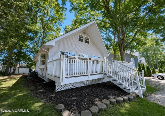 14th image of 57 Shore Ave, Manahawkin, NJ 08050 | MLS# 22625028