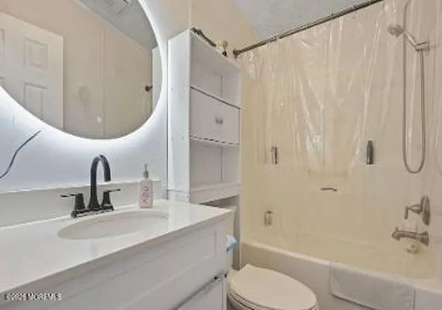 Photo 3 of Manufactured home for sale at 813 North St, Jackson, NJ 08527 | MLS# 22625076 | Listing updated on 2026-09-11