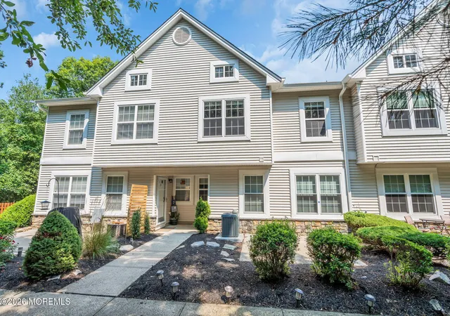 31st image of 17 Forrest Ct, Tinton Falls, NJ 07753 | MLS# 22625137