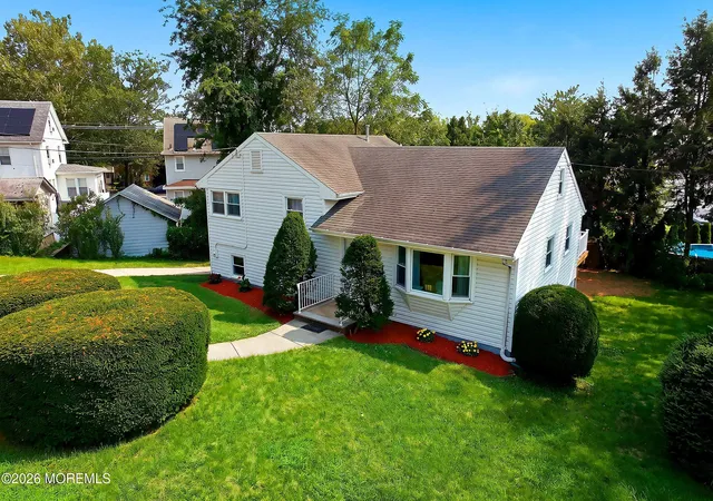 Photo 3 of Single family home for sale at 13 Glencourt Ave, Edison, NJ 08837 | MLS# 22625315 | Listing updated on 2026-09-21