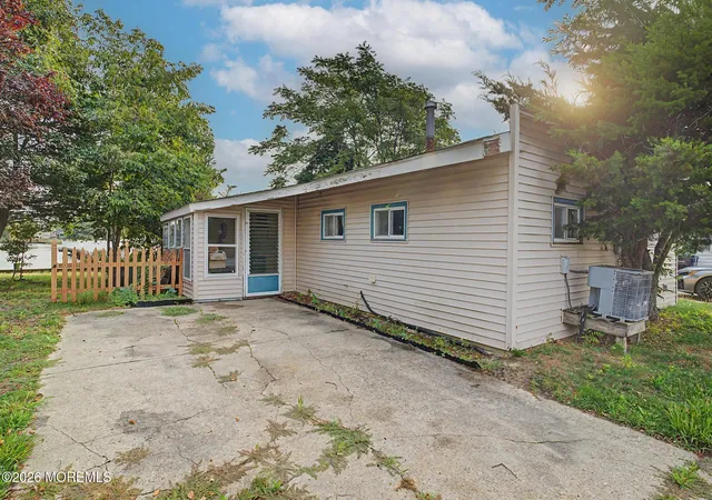 Photo 4 of Sale Pending at 56 W Potomac Dr, Little Egg Harbor Twp, NJ 08087 | MLS# 22625090 | Listing updated on 2026-09-23