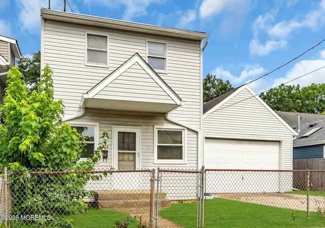 2nd image of 712 Monmouth Pkwy, North Middletown, NJ 07748 | MLS# 22625410
