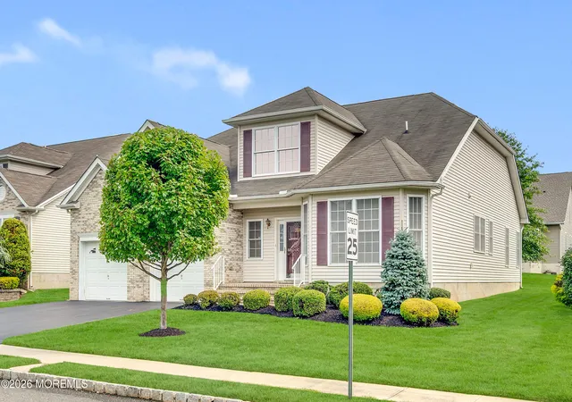 2nd image of 330 Van Dusen Dr, Marlboro, NJ 07746 | MLS# 22625389