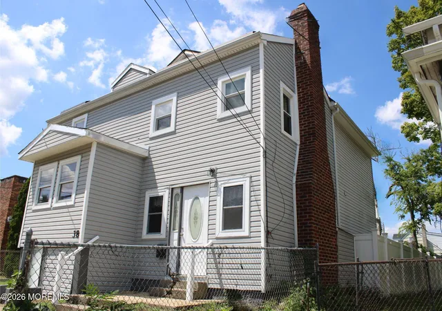 3rd image of 38 Oak St, Keyport, NJ 07735 | MLS# 22625198