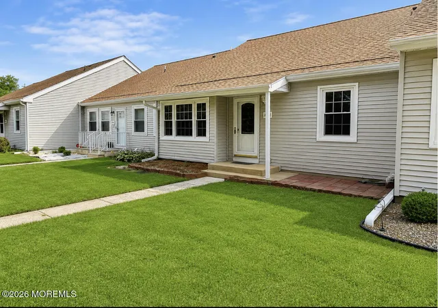 2nd image of 80 Parkway Dr #D, Freehold, NJ 07728 | MLS# 22625226